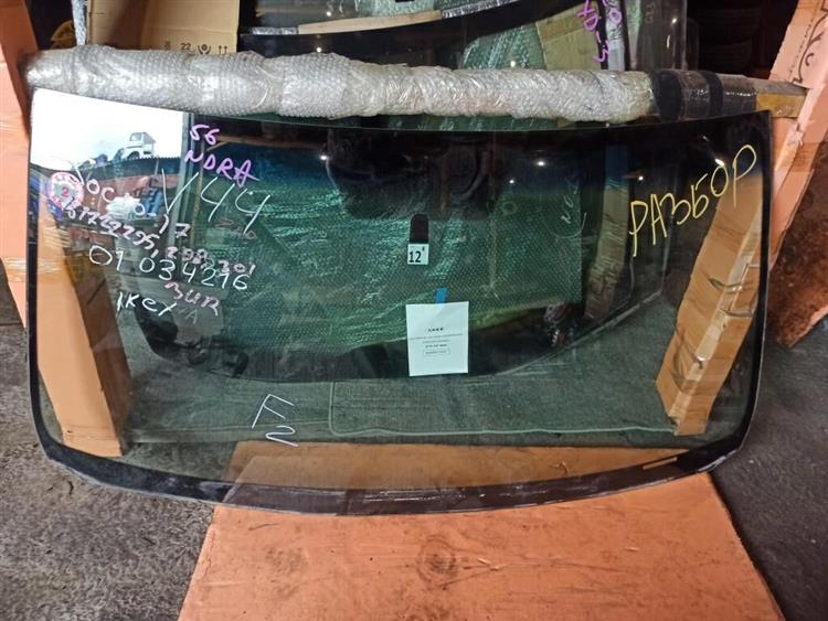Лобовое стекло Тойота Тундра в Якутске 216494