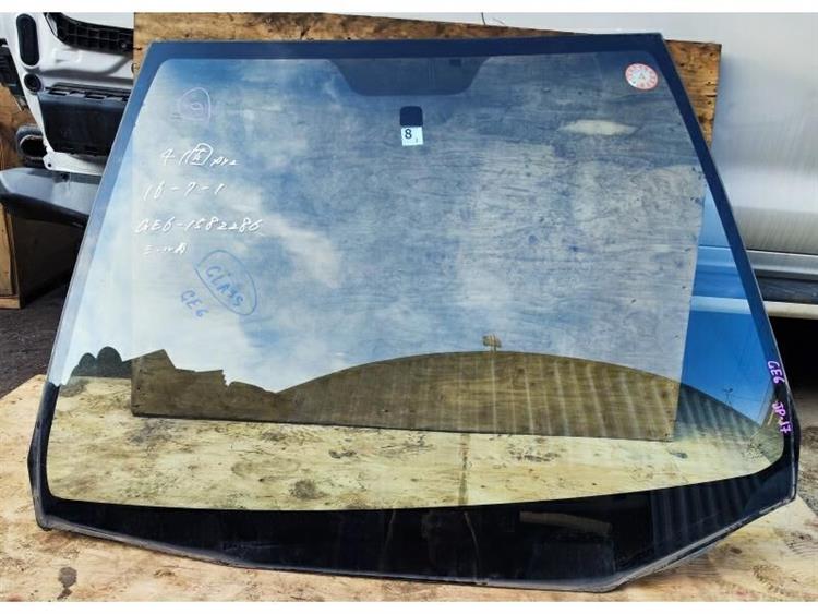 Лобовое стекло Хонда Фит в Якутске 255791