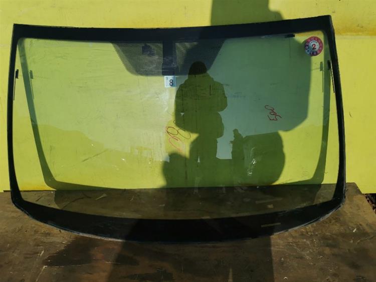 Лобовое стекло Тойота РАВ 4 в Якутске 37216