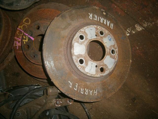 Тормозной диск Тойота Харриер в Якутске 47212