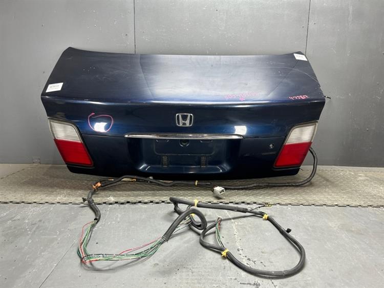 Крышка багажника Хонда Аккорд в Якутске 473817