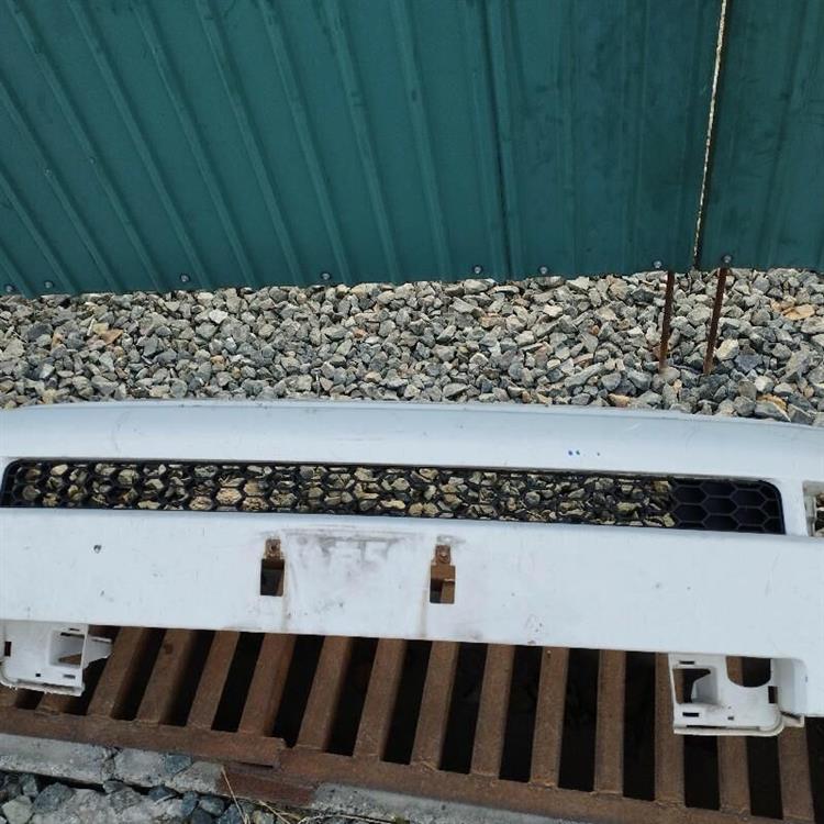 Решетка радиатора Тойота ББ в Якутске 87560