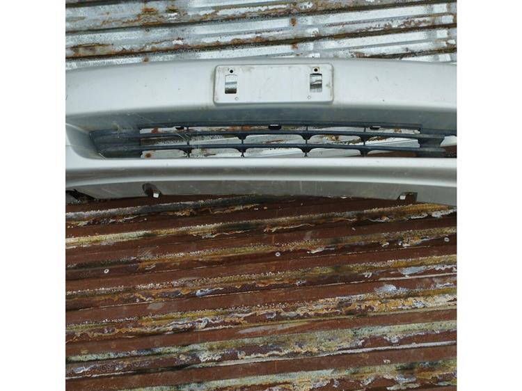 Решетка радиатора Тойота Платц в Якутске 91565